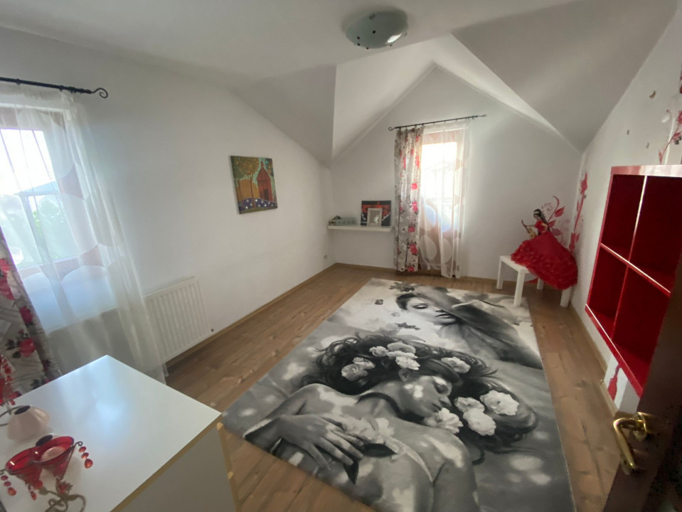 Dobroesti | Vila 8 Camere | P+1+M+P | TEREN 360 Mp | Constructie 2008 — fotografie 26