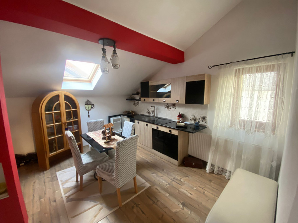 Dobroesti | Vila 8 Camere | P+1+M+P | TEREN 360 Mp | Constructie 2008 — fotografie 27