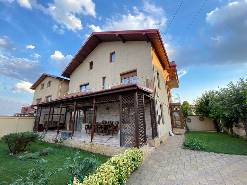 Dobroesti | Vila 8 Camere | P+1+M+P | TEREN 360 Mp | Constructie 2008 — fotografie 2