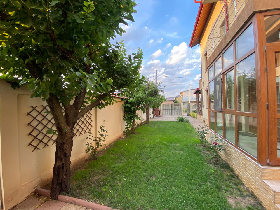Dobroesti | Vila 8 Camere | P+1+M+P | TEREN 360 Mp | Constructie 2008 — fotografie 34