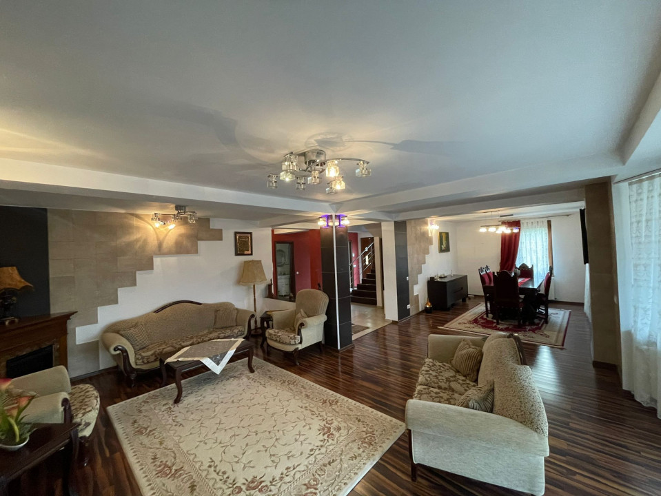 Dobroesti | Vila 8 Camere | P+1+M+P | TEREN 360 Mp | Constructie 2008 — fotografie 8