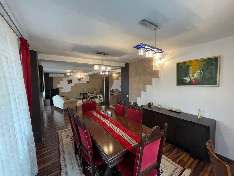 Dobroesti | Vila 8 Camere | P+1+M+P | TEREN 360 Mp | Constructie 2008 — fotografie 10