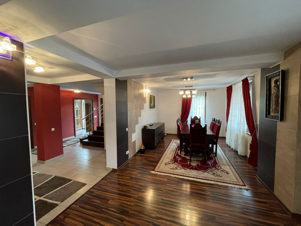 Dobroesti | Vila 8 Camere | P+1+M+P | TEREN 360 Mp | Constructie 2008 — fotografie 9