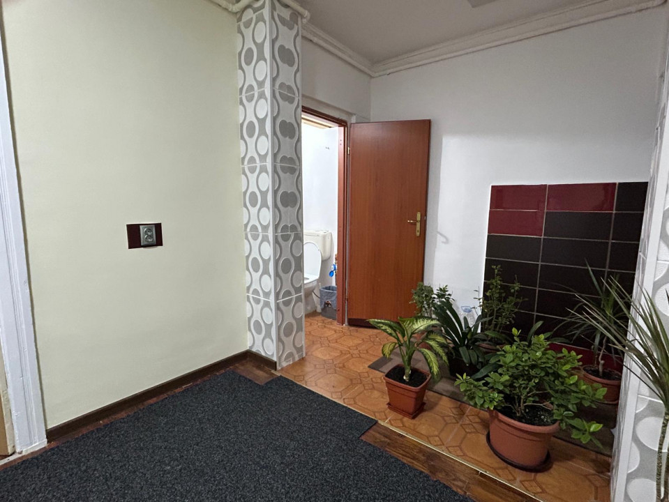  Apartament 5 Camere P-ta Alba Iulia Bucuresti — fotografie 11