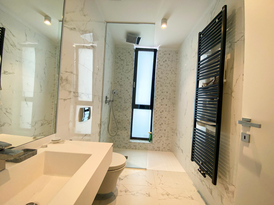 2 Camere de lux 63 MP cu 2 Bai si balcon in One Mamaia Nord — fotografie 21