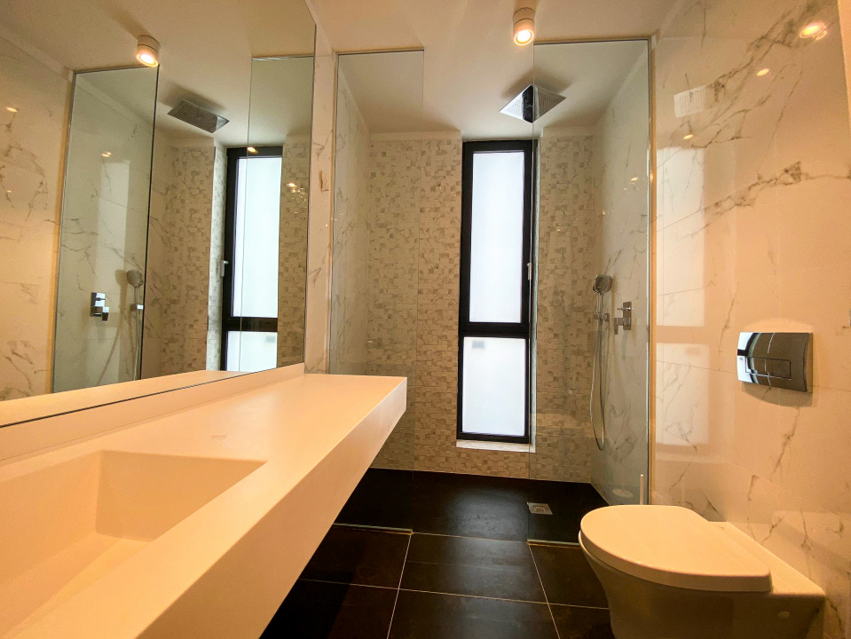 2 Camere de lux 63 MP cu 2 Bai si balcon in One Mamaia Nord — fotografie 27