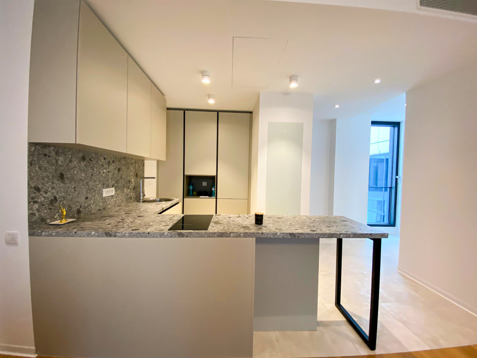 2 Camere de lux 63 MP cu 2 Bai si balcon in One Mamaia Nord — fotografie 24