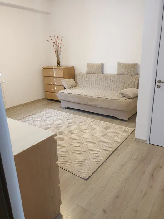 3 Camere de inchiriat cu balcon si parcare in zona Tomis Plus — fotografie 6