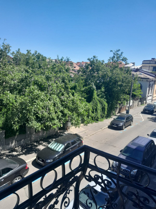 Spatiu Birouri Nerva Traian I 100mp I Centrala proprie I Vila I Intrare separata — fotografie 11
