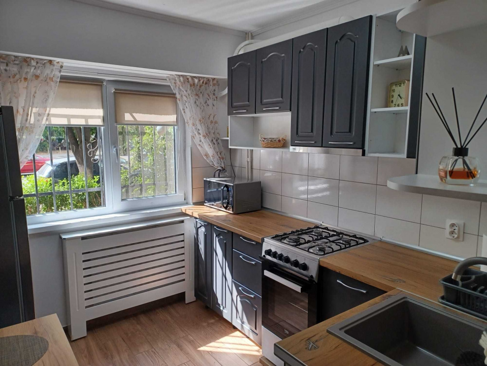 2 Camere renovat modern decomandat utilitati incluse Inel2-Dezrobirii — fotografie 2