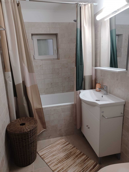 2 Camere renovat modern decomandat utilitati incluse Inel2-Dezrobirii — fotografie 3