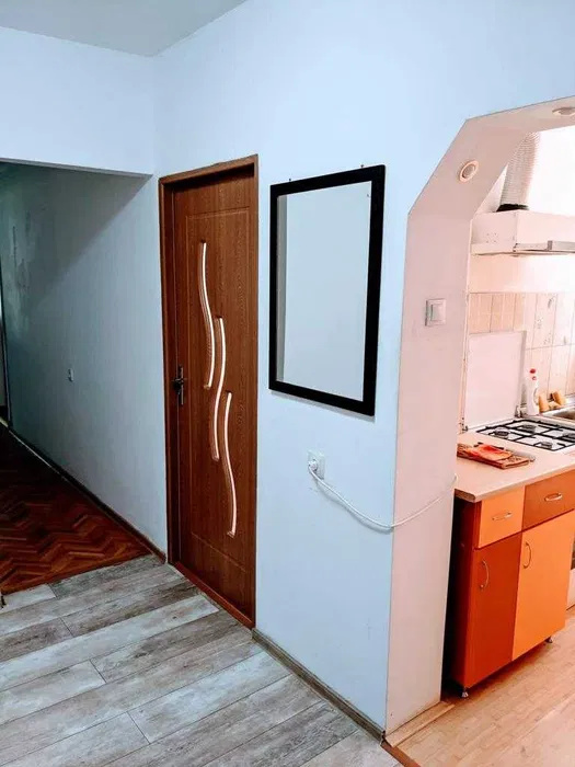 Cornisa | 3 Camere | Decomandat | Centrala | Balcon — fotografie 5