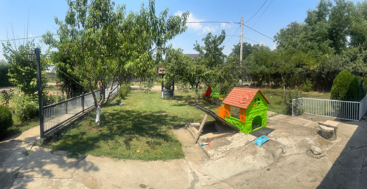 Casa  4 Camere Frumusani COMISION 0 — fotografie 27