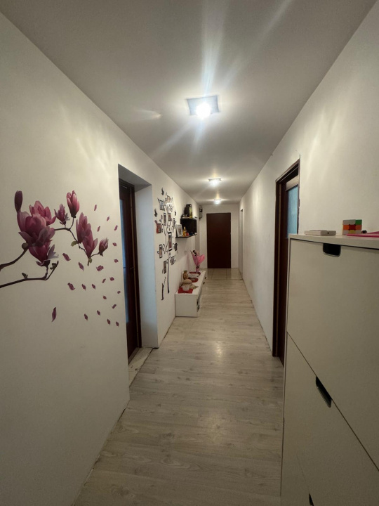 Casa  4 Camere Frumusani COMISION 0 — fotografie 14