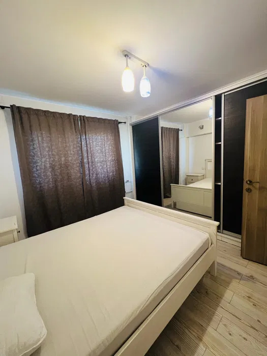 Bulevardul Chisinau - Bd. Basarabia | 2 Camere | Decomandat | Balcon | Parcare | — fotografie 4