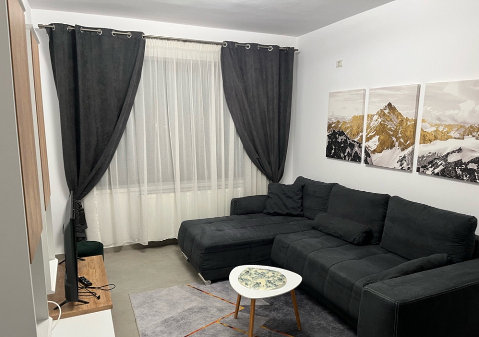 | 2 Camere | Luica | Centrala | Balcon | Modern | Utilat | — fotografie 2