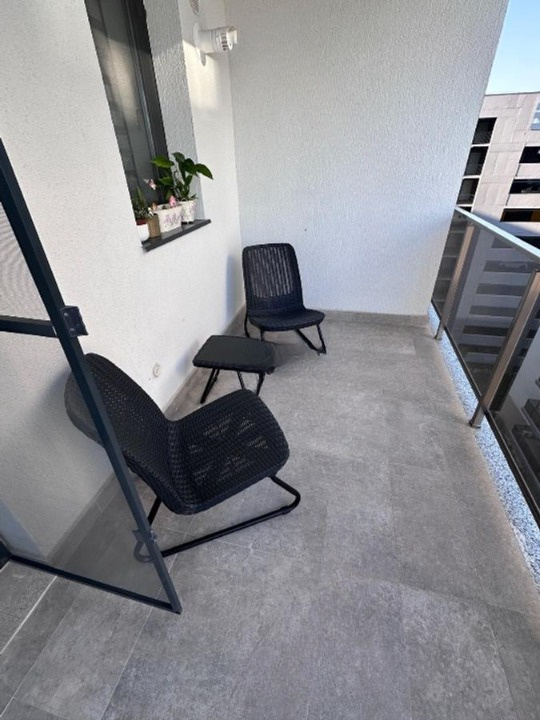 Hils Brauner | Garsoniera | Decomandat | Balcon | Prox. Metrou |  — fotografie 9