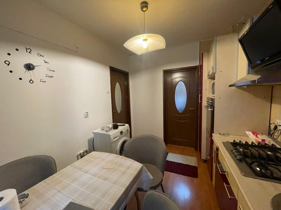  Apartament 2 Camere Semicentral Palatul Copiilor Policlinica Giurgiu Comision 0 — fotografie 9