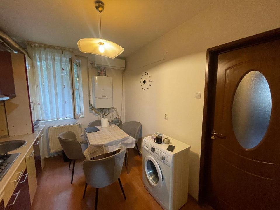  Apartament 2 Camere Semicentral Palatul Copiilor Policlinica Giurgiu Comision 0 — fotografie 10