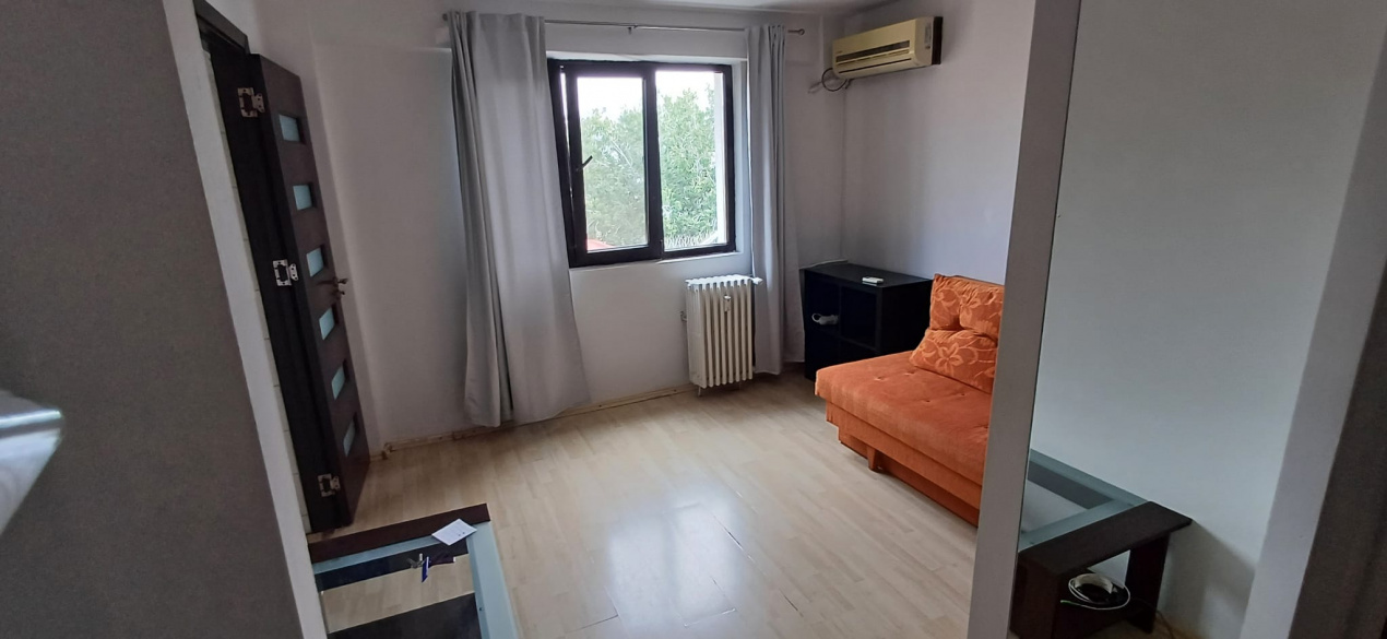 Garsoniera P-ta Victoriei Bucuresti — fotografie 3