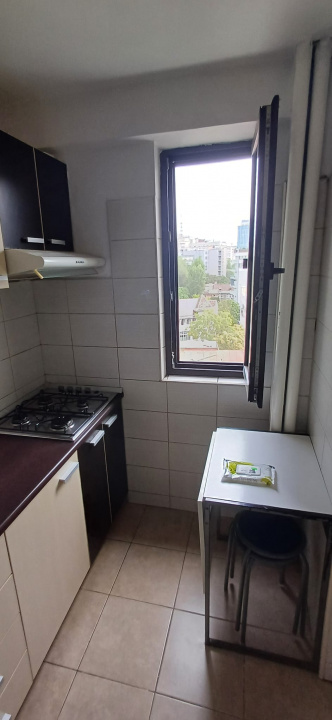 Garsoniera P-ta Victoriei Bucuresti — fotografie 4