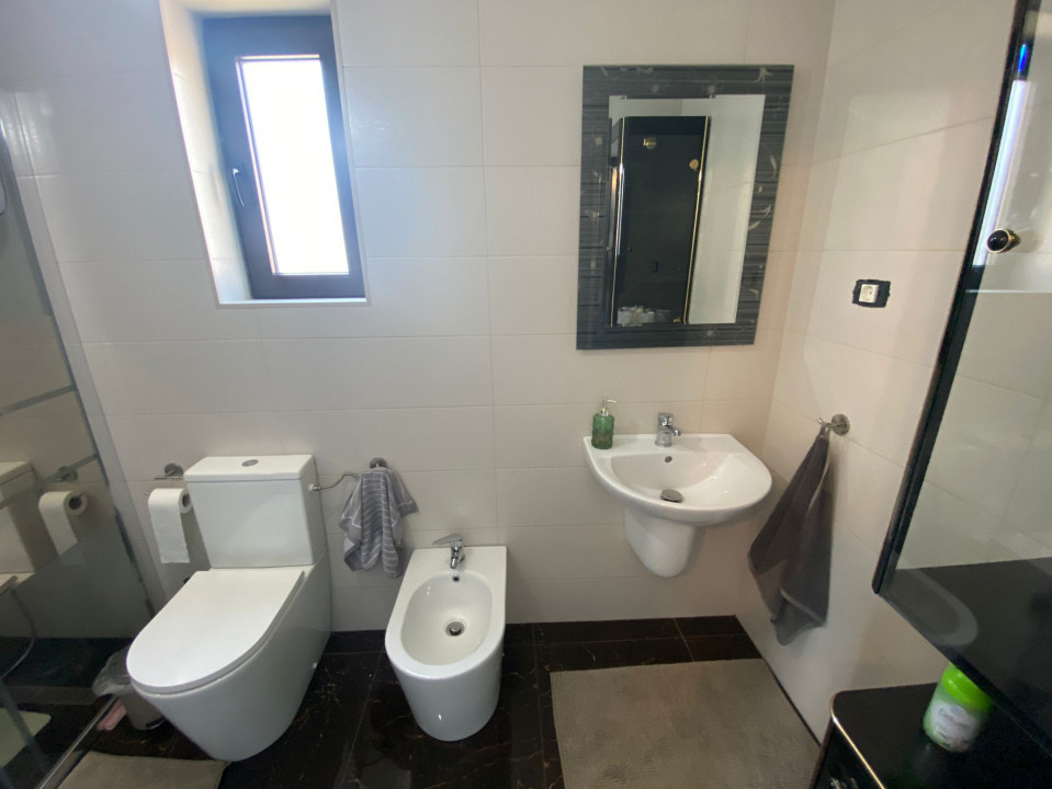 Casa 3 Camere Renovata modern cu curte proprie in Coiciu Termen lung — fotografie 11