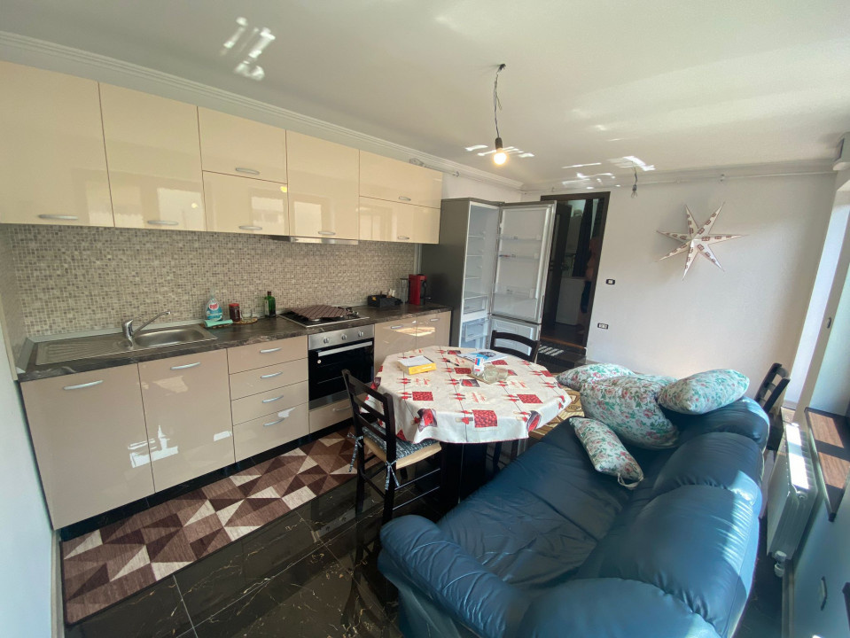 Casa 3 Camere Renovata modern cu curte proprie in Coiciu Termen lung — fotografie 2