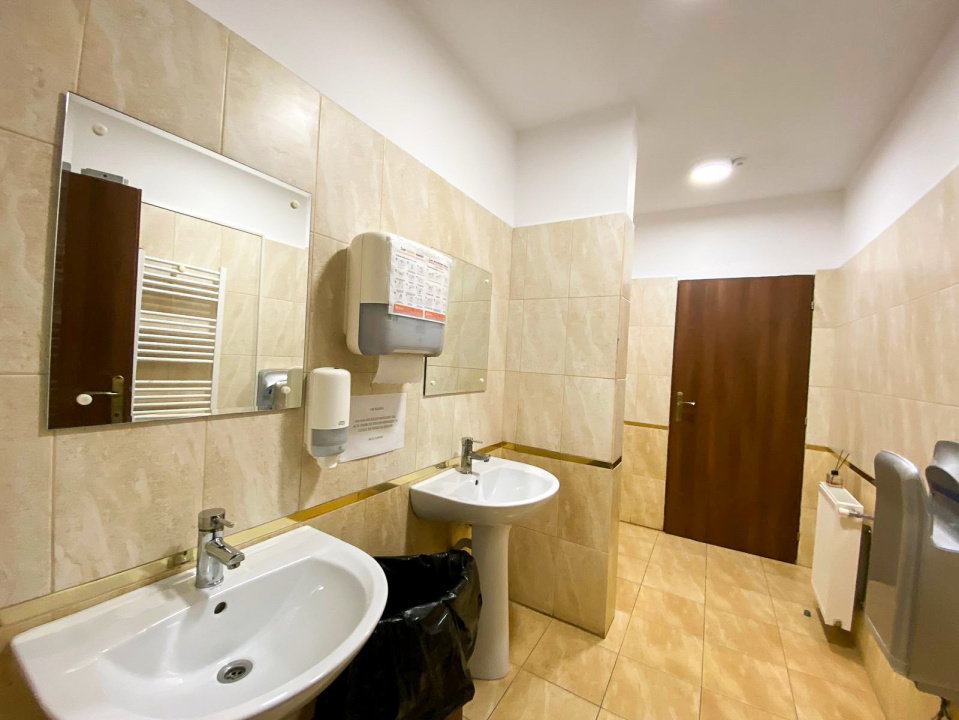 Spatiu de birouri 70 MP cladire noua in Port Constanta — fotografie 11