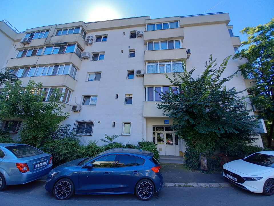 Sector 3 Decebal, Garsoniera, Bucuresti — fotografie 10
