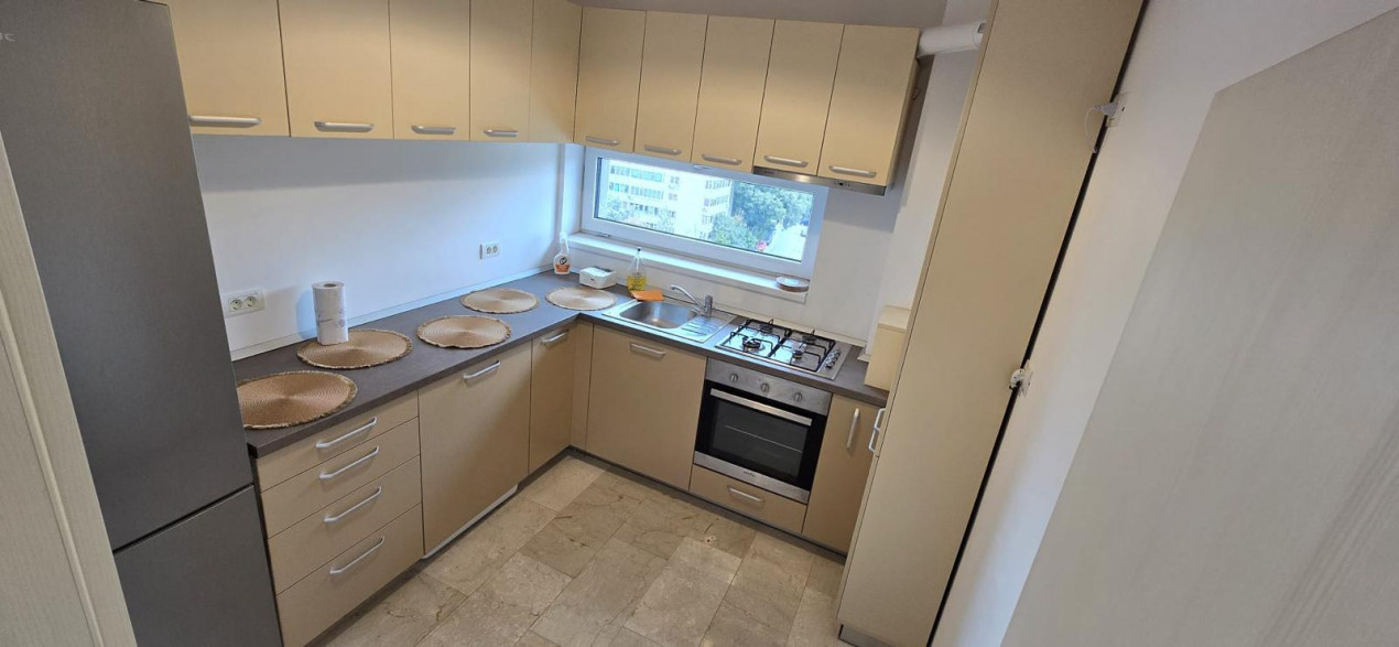 2 Camere modern decomandat cu parcare si balcon la Campus Aurel Vlaicu — fotografie 4