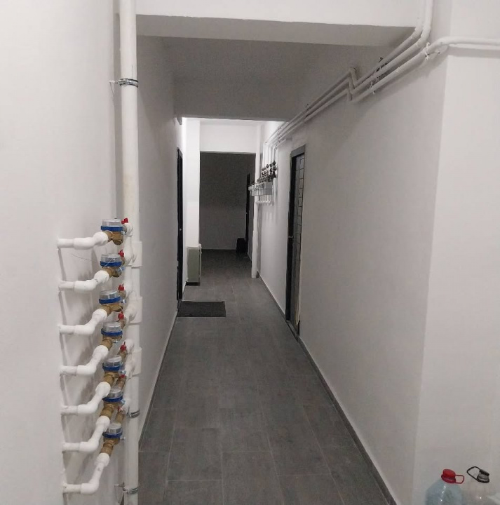  Apartament 2 Camere Craiovita Noua Centrala Prima inchiriere — fotografie 11