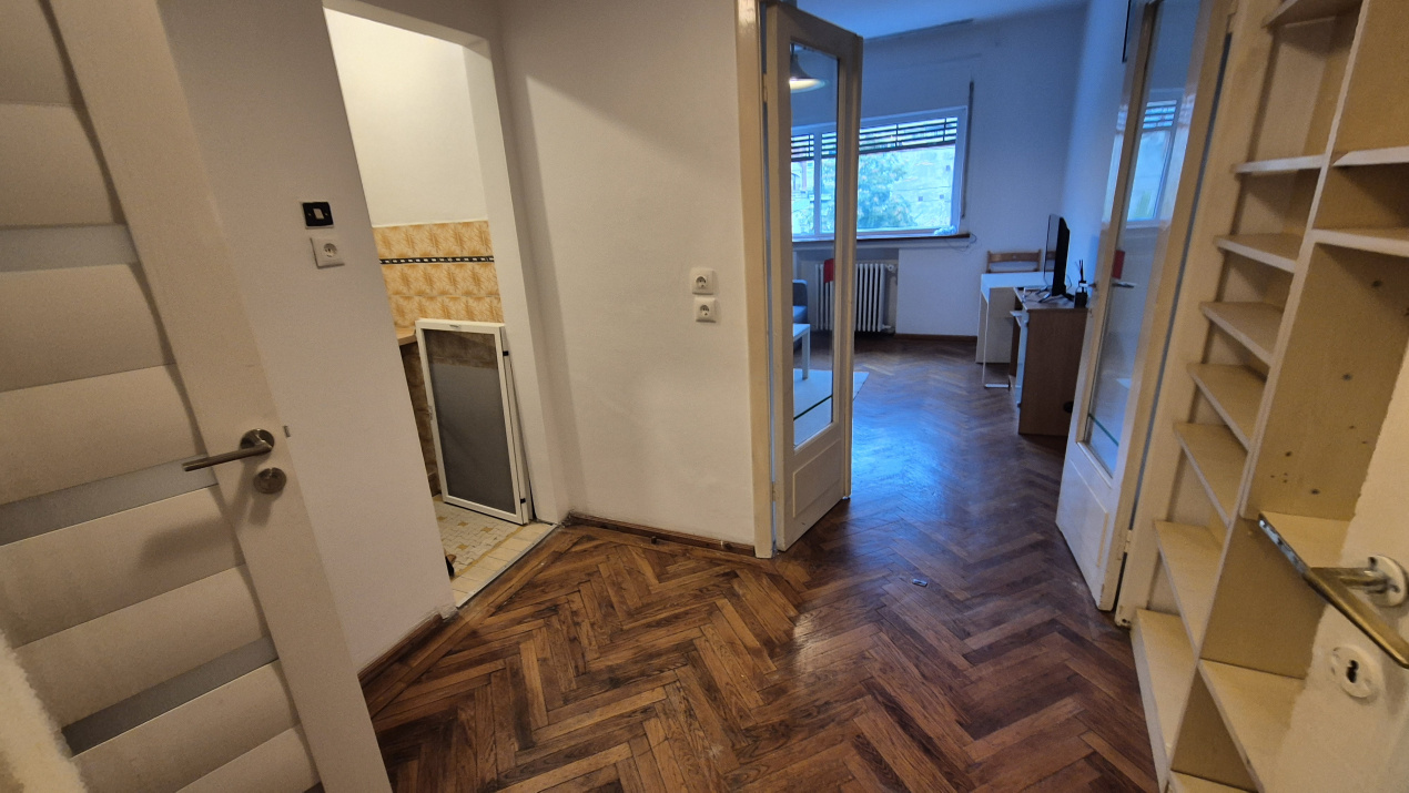 Garsoniera Universitate Bucuresti — fotografie 5