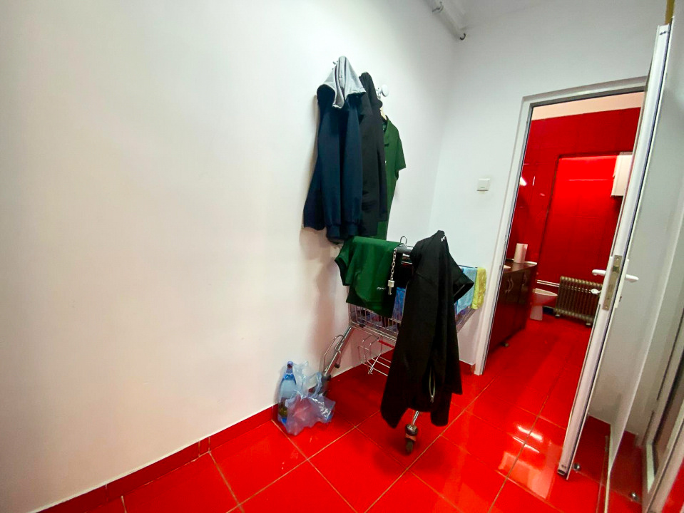 Spatiu Comercial 71 MP Stradal cu Vad in zona City Park Mall — fotografie 5