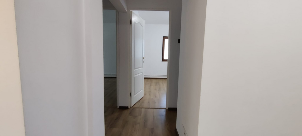 4 Camere | Vitan | Parcare | Centrala | Balcon  — fotografie 8