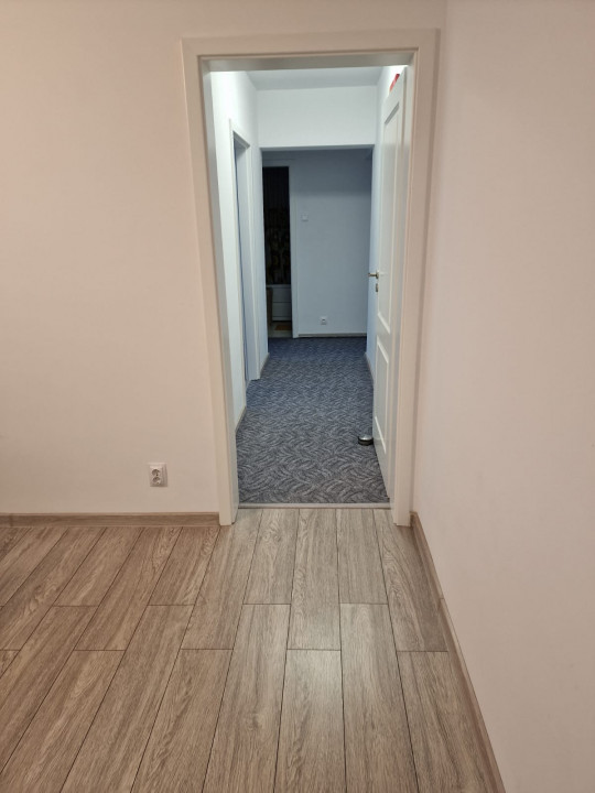 3 Camere | Gorjului-Apusului | 2xBai | AC | Balcon — fotografie 9