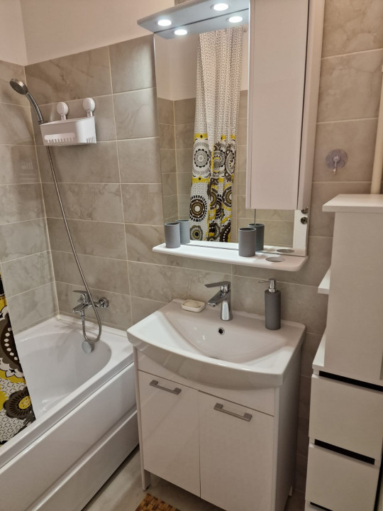 3 Camere | Gorjului-Apusului | 2xBai | AC | Balcon — fotografie 15