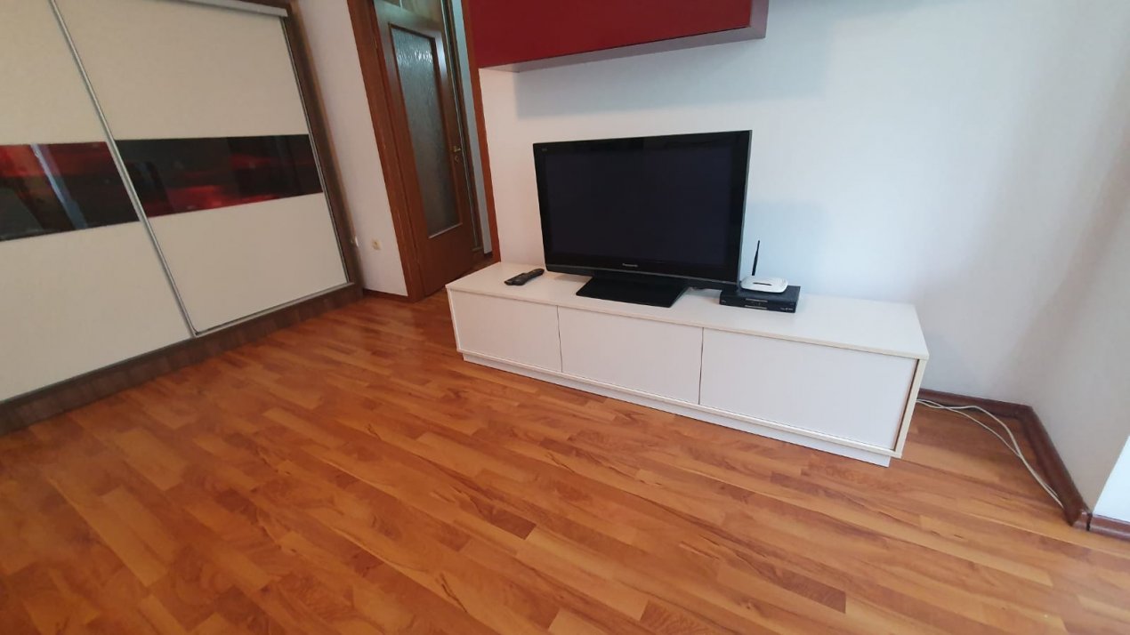 2 Camere | Ultracentral Hale | Renovat 2021  | 1x loc parcare — fotografie 2