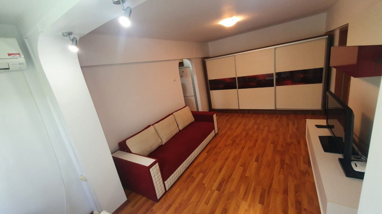 2 Camere | Ultracentral Hale | Renovat 2021  | 1x loc parcare — fotografie 3