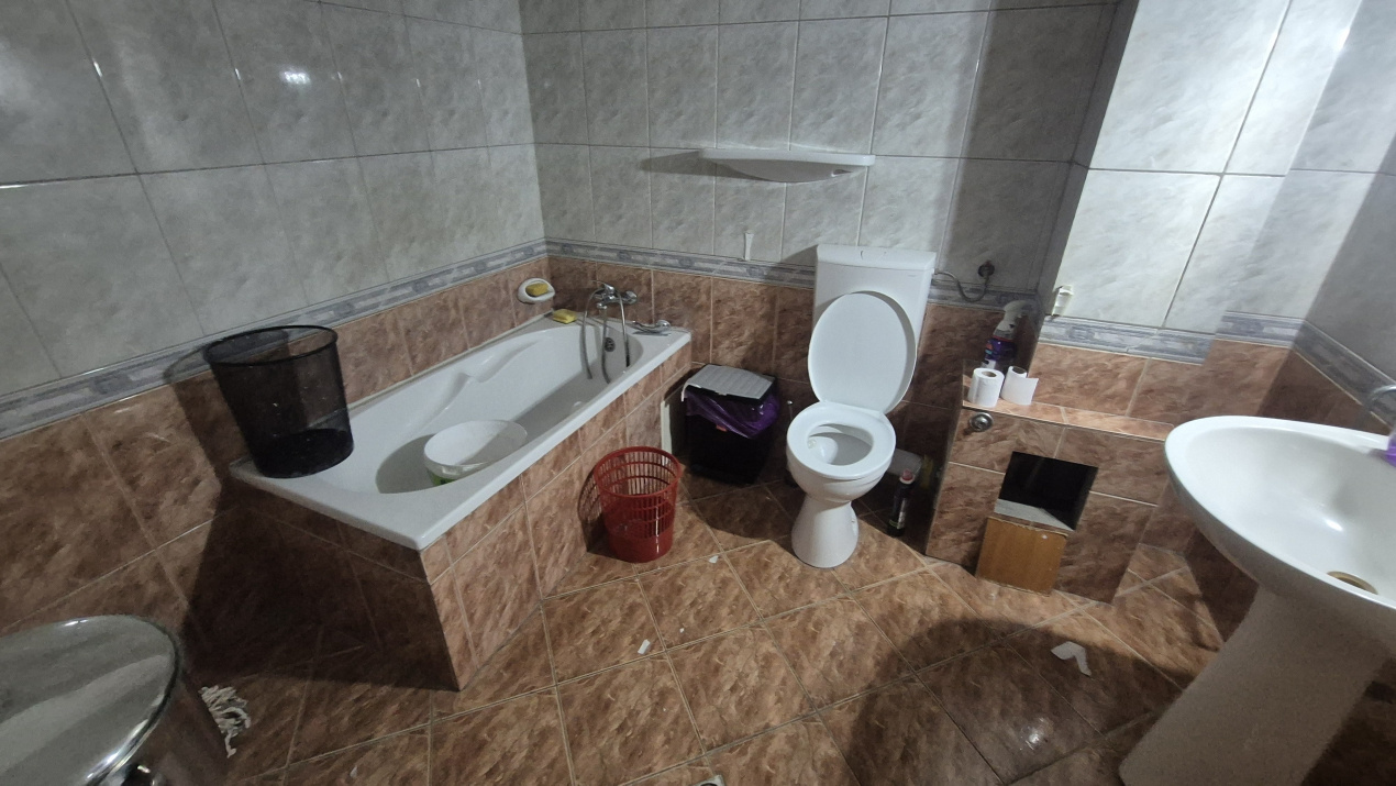 Casa  8 Camere Vitan Bucuresti — fotografie 23