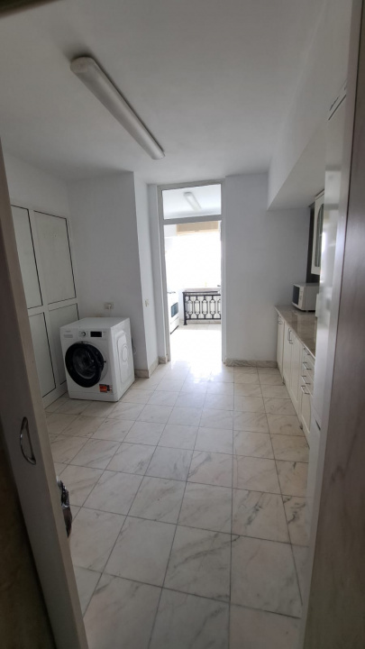  Apartament 3 Camere Decebal Bucuresti — fotografie 14