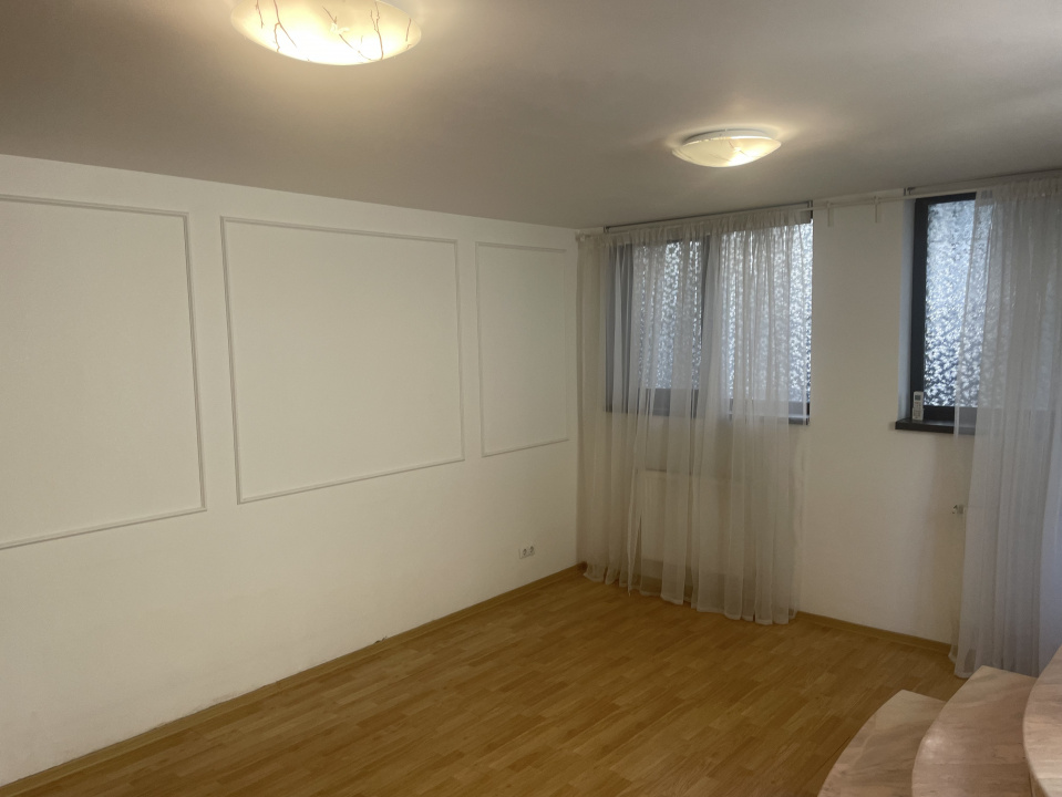 Spatiu comercial 3 Camere  Mosilor/Obor Bucuresti