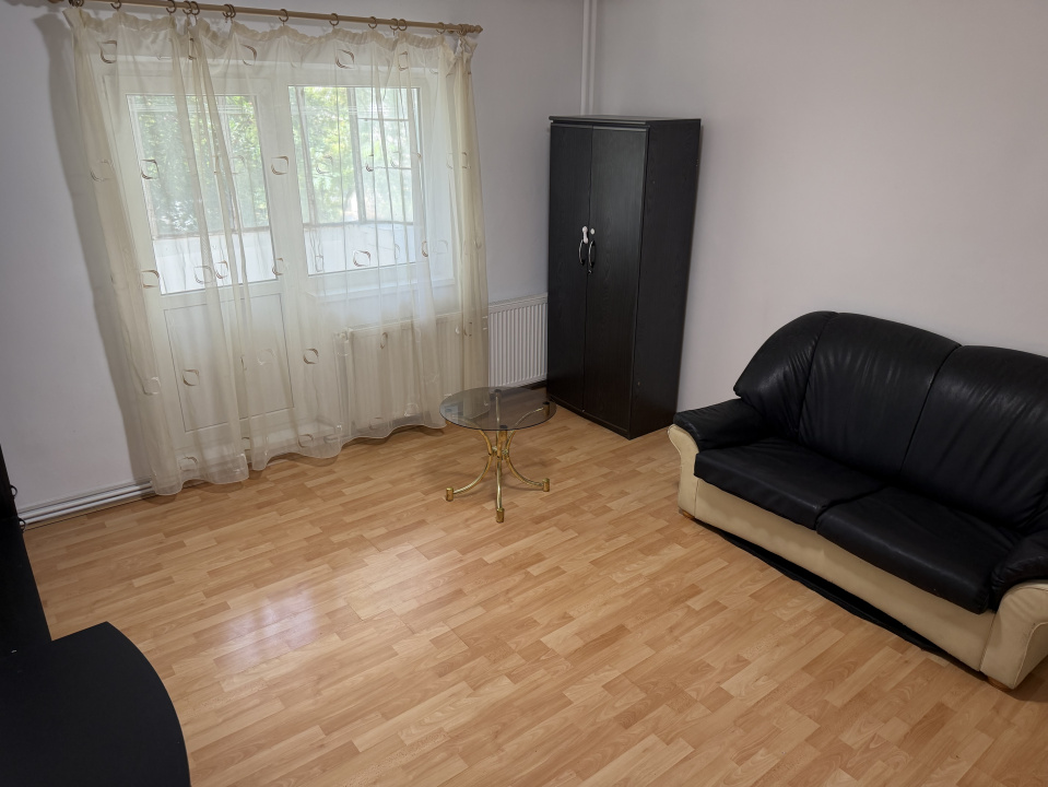  Apartament 2 Camere cu Centrala Vitan Mall Bucuresti 
