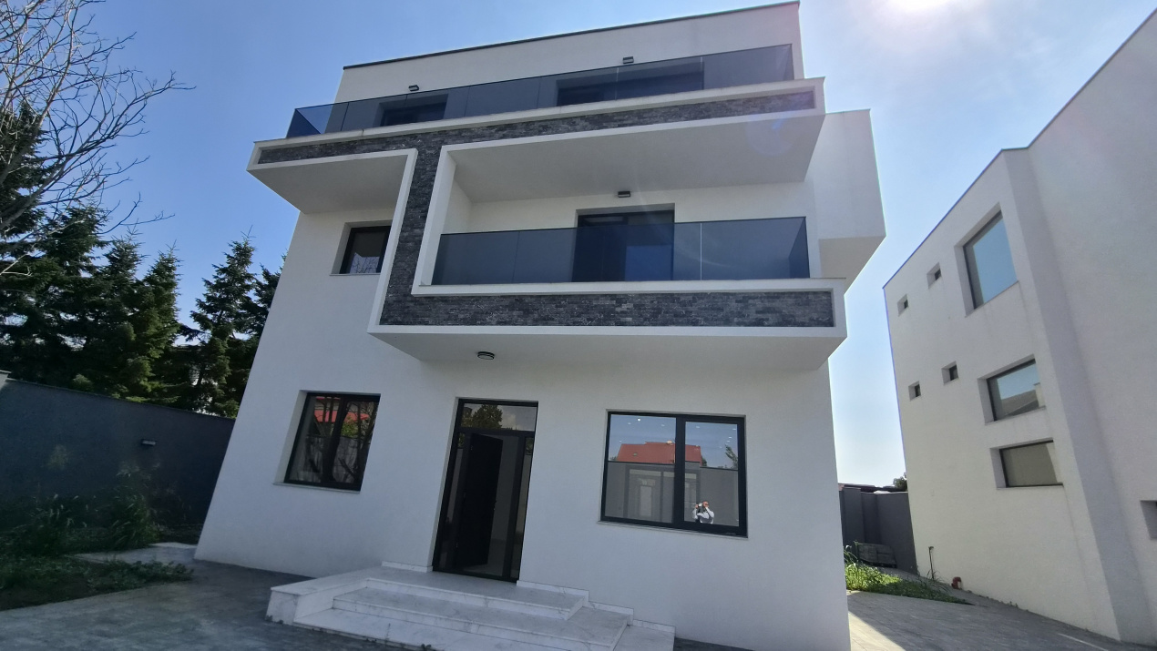 Casa 5 Camere Pipera Voluntari