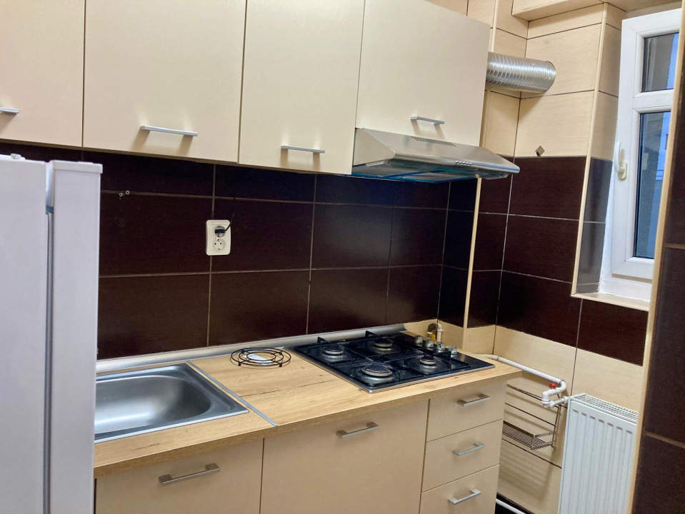 Garsoniera Complet Renovata Titan Bucuresti — fotografie 10