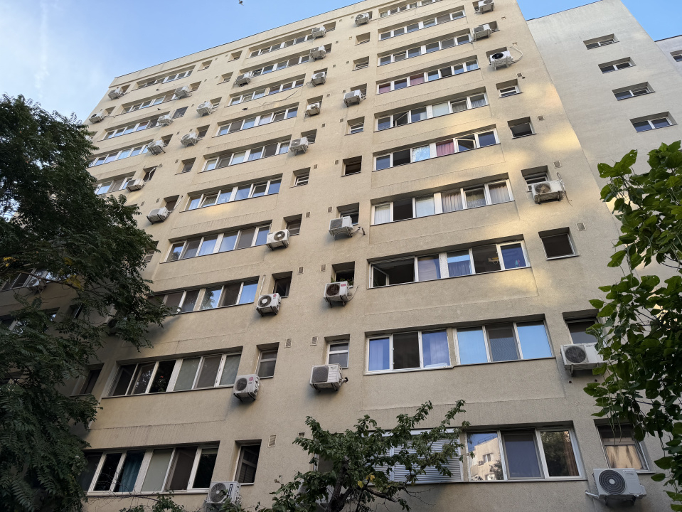 Garsoniera Complet Renovata Titan Bucuresti — fotografie 15