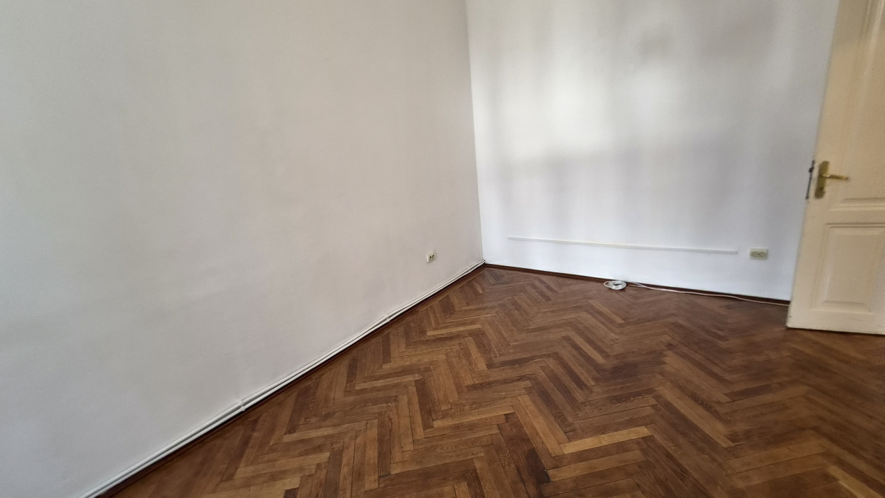 Spatiu Birou Universitate Bucuresti — fotografie 5