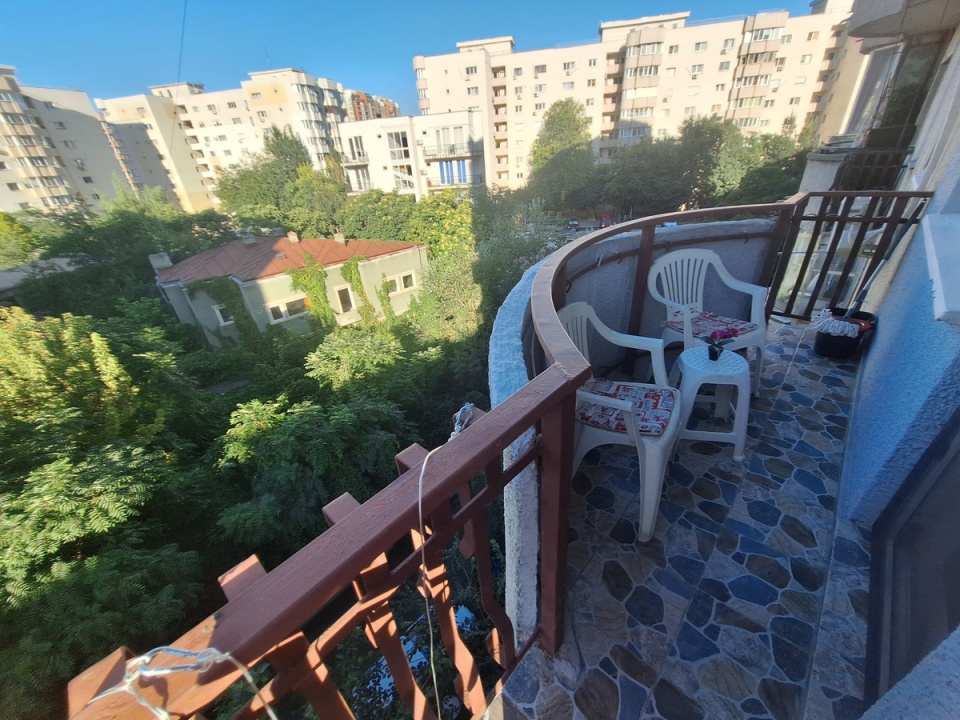 Garsoniera Vitan Mall Bucuresti — fotografie 11