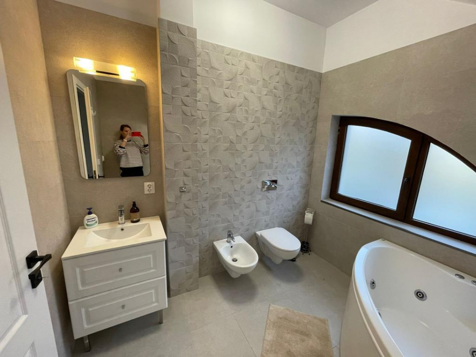 Baneasa | Vila 6 Camere | Centrala Proprie | Parcare | AC | Pet Friendly — fotografie 29