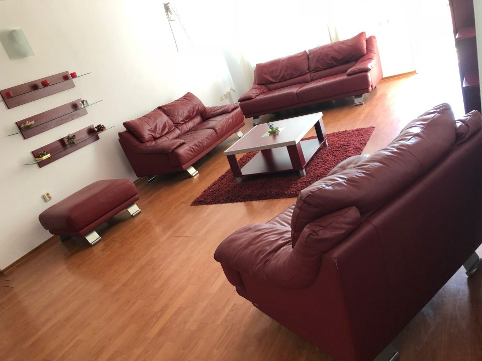 Casa | Vila | Gavana | Mobilata si utilata | Parter &amp; Mansarda — fotografie 7