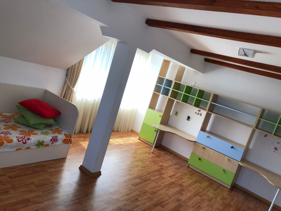 Casa | Vila | Gavana | Mobilata si utilata | Parter &amp; Mansarda — fotografie 11